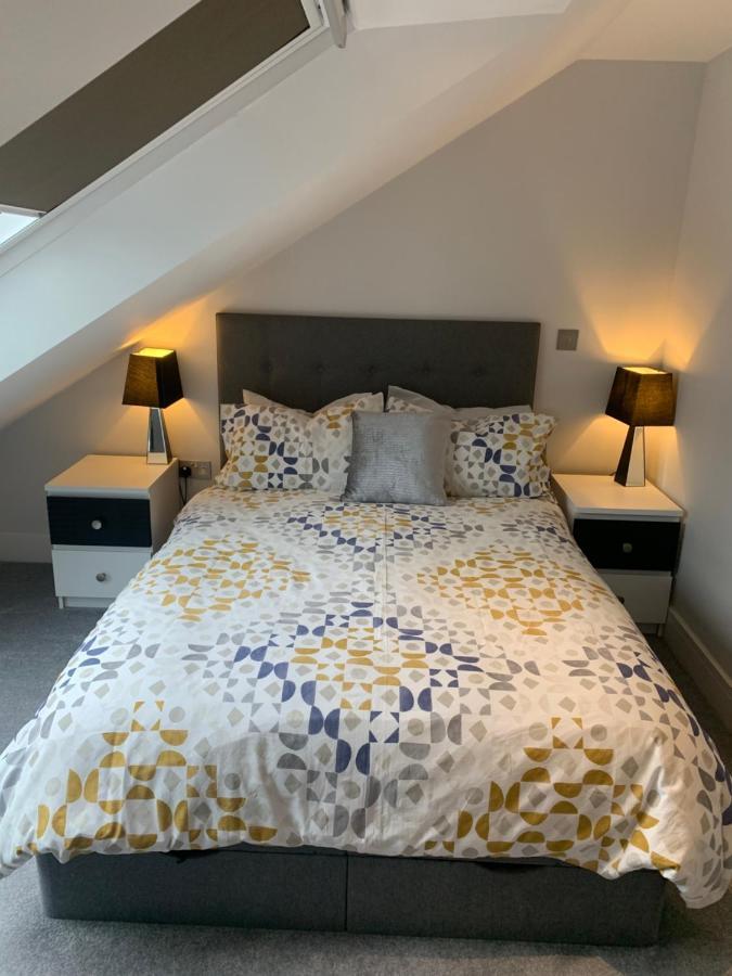 Cosy Beautiful One Bedroom Flat Доркинг Экстерьер фото